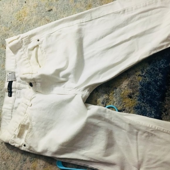 a1 white - Picture 3 of 3